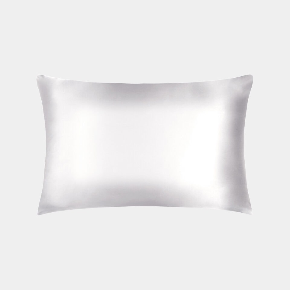 FUNDA DE ALMOHADA DE SEDA CON PLATA