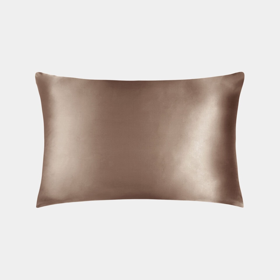 SILK SILVER PILLOWCASE